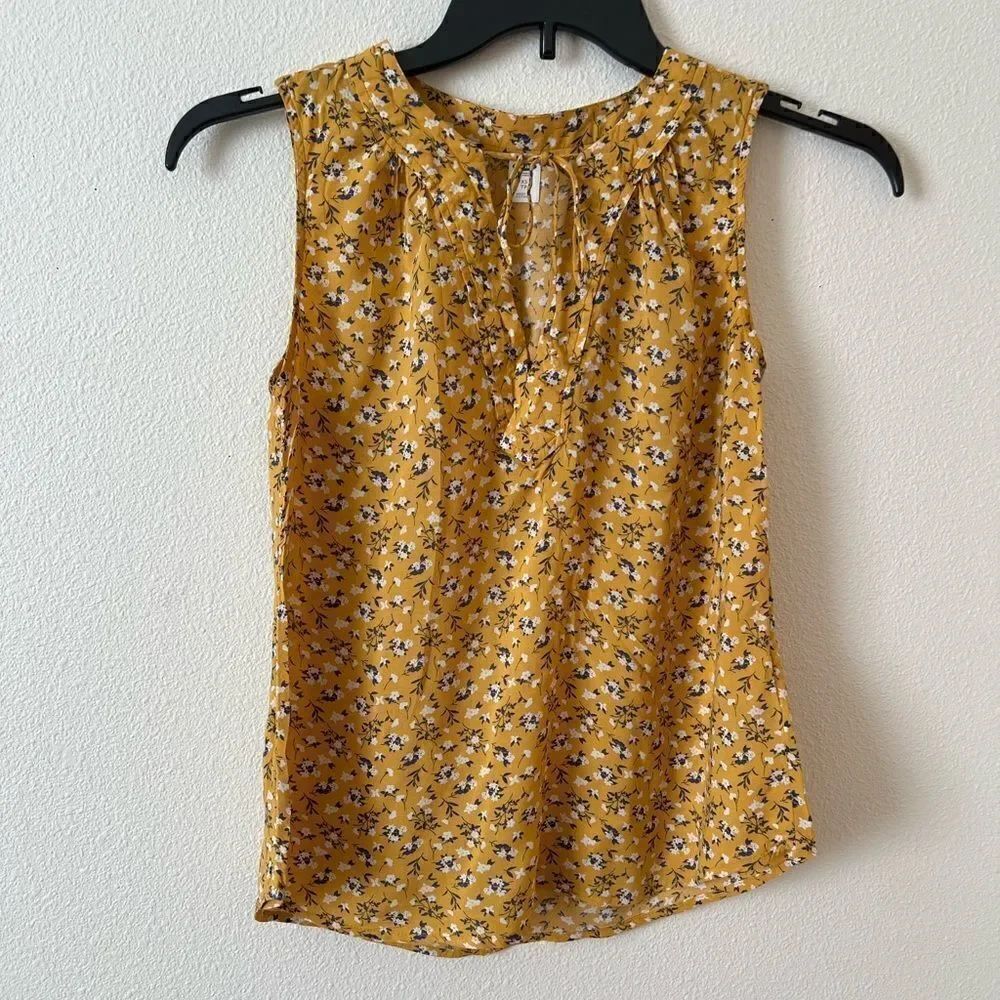 Old Navy Women Floral Tie Neck Closure sz XS